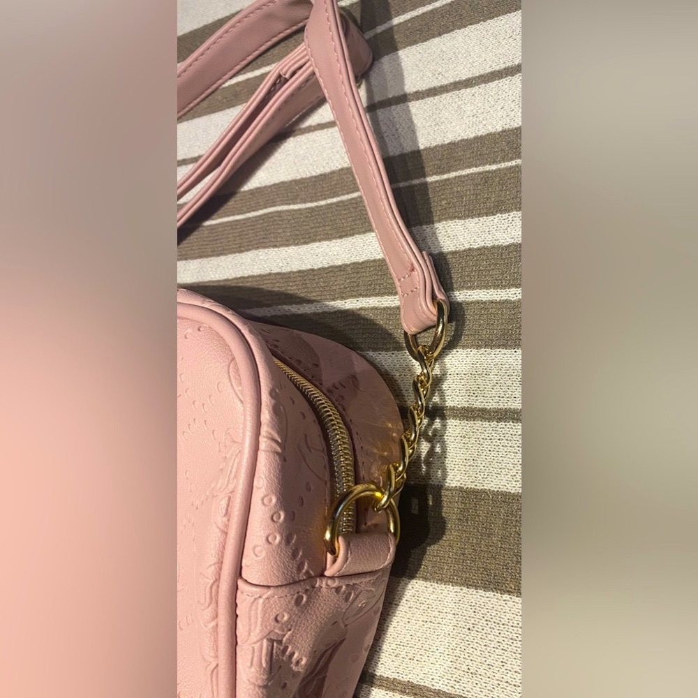 Juicy Couture Camera Crossbody Bag Dusty Blush - Picture 3 of 9